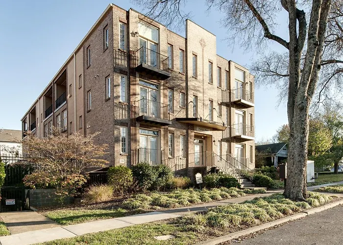 Stunning Nashville Condo Minutes From Broadway