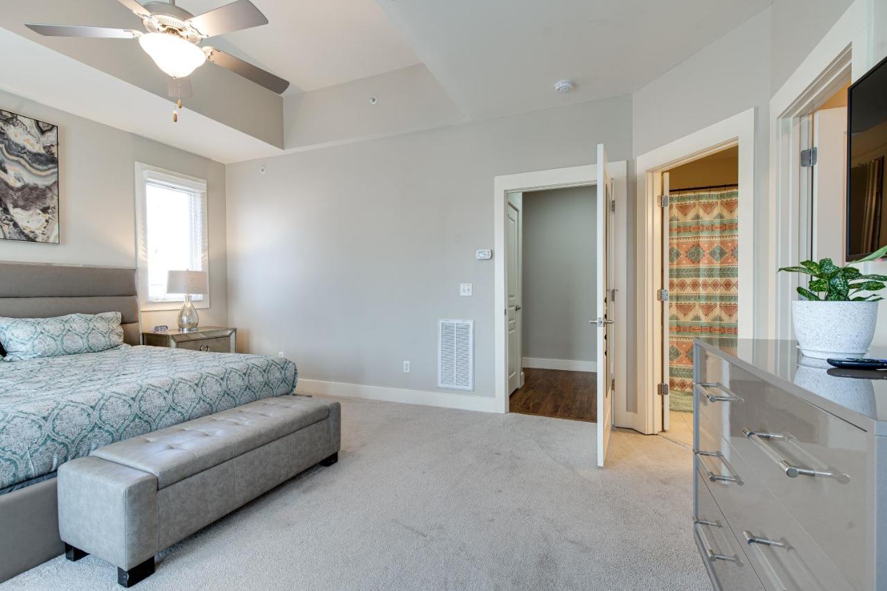 Stunning Minutes From Broadway Appartement *