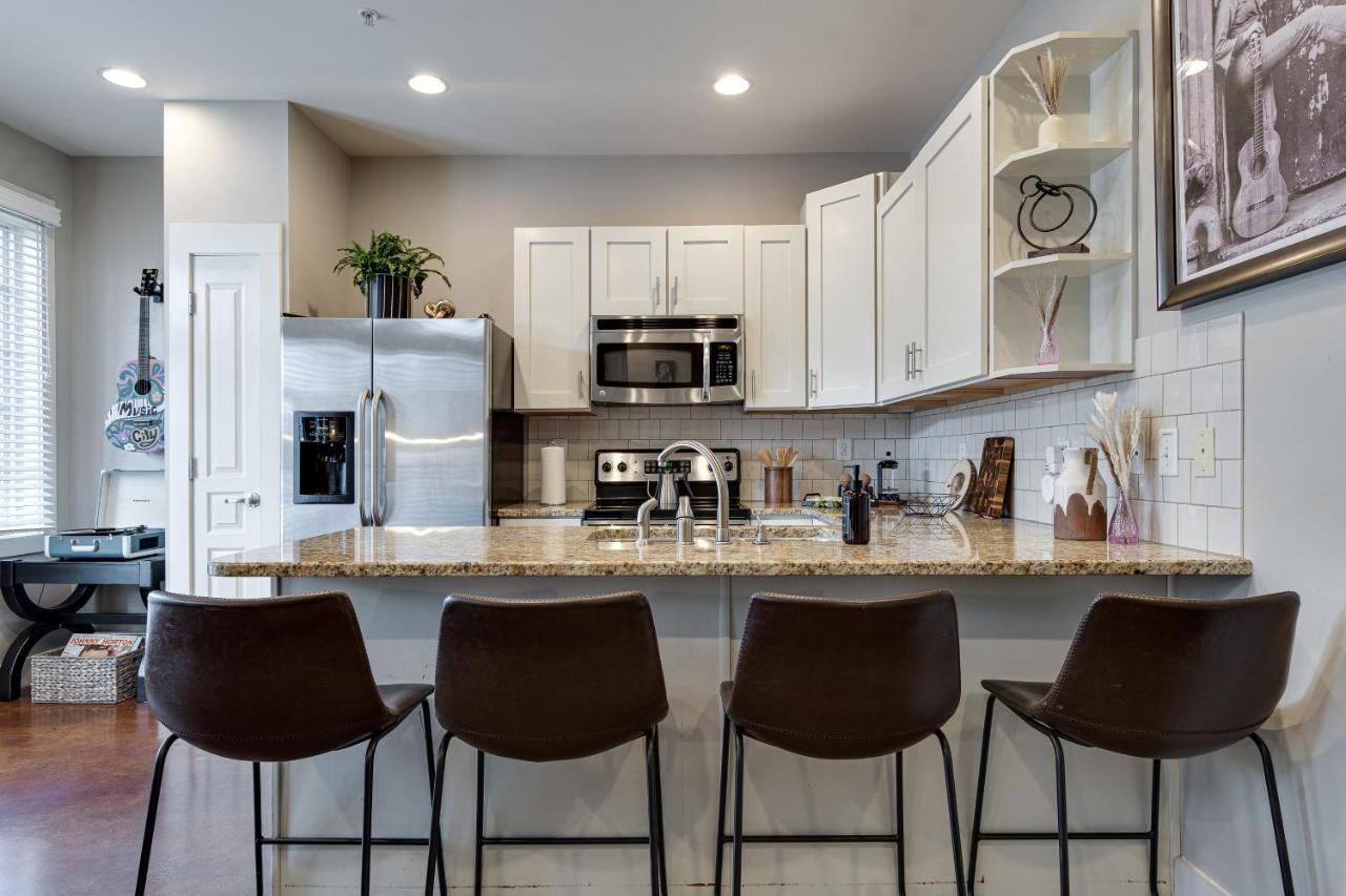 Stunning Minutes From Broadway Appartement *